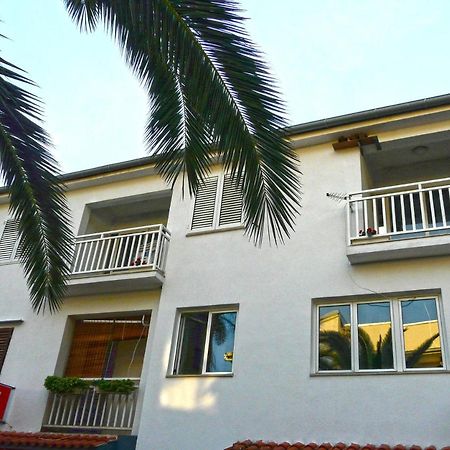 Apartments By The Sea Drvenik Donja Vala, Makarska - 6756 Eksteriør billede