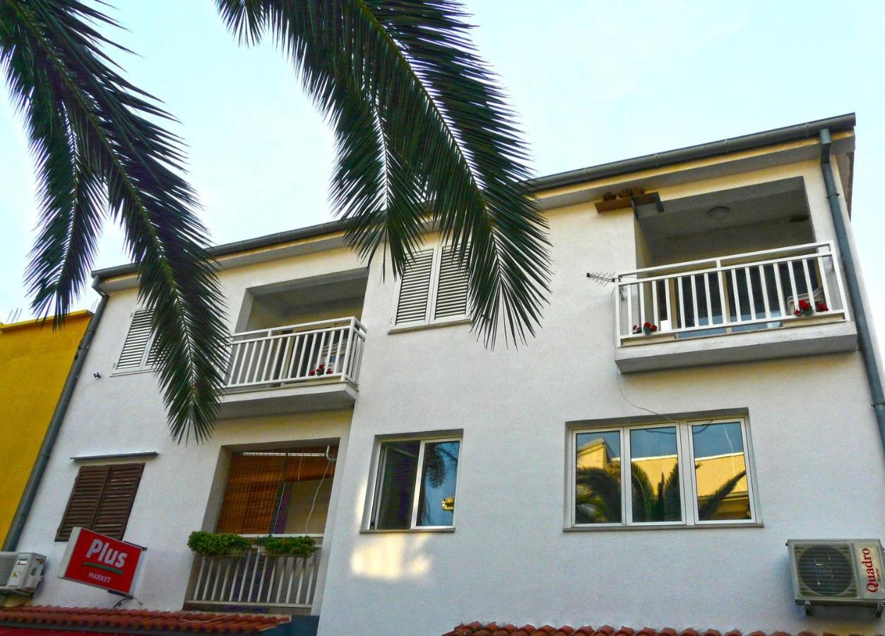 Apartments By The Sea Drvenik Donja Vala, Makarska - 6756 Eksteriør billede