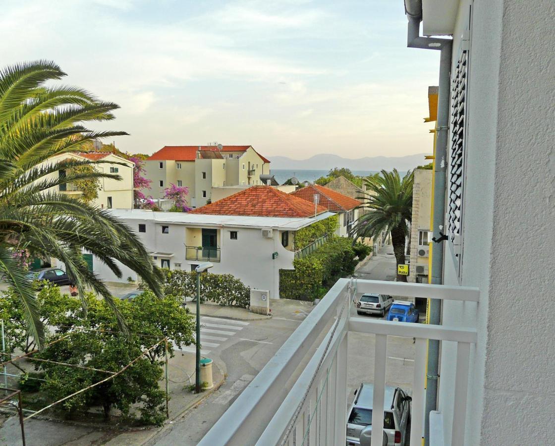 Apartments By The Sea Drvenik Donja Vala, Makarska - 6756 Eksteriør billede